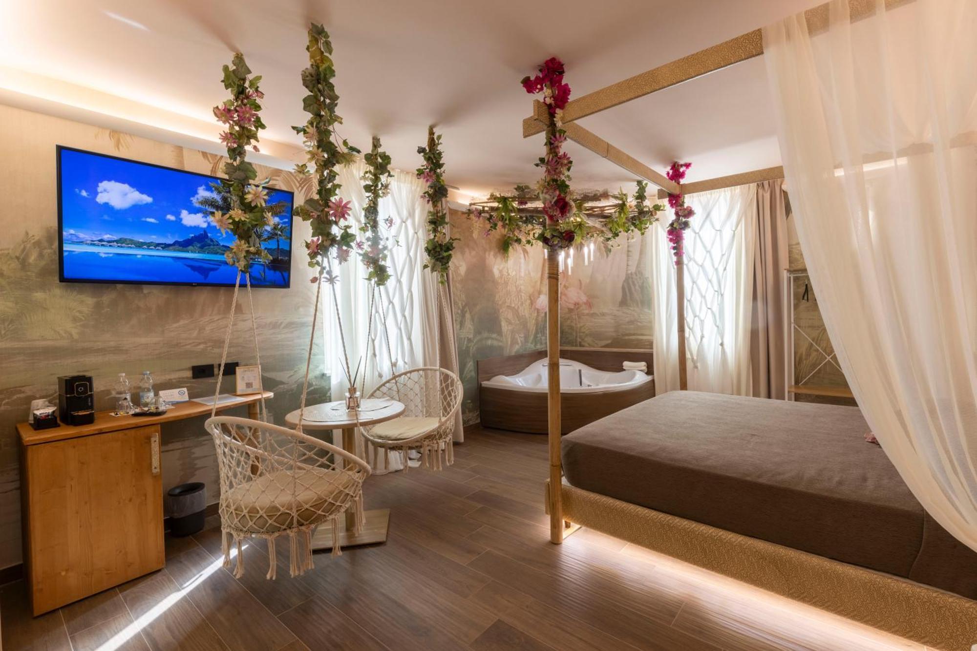 Hotel Dreams